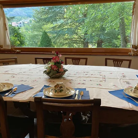 ゲストハウス La Casa Sul Poggio Santo Stefano dʼAveto